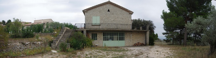 Maison B